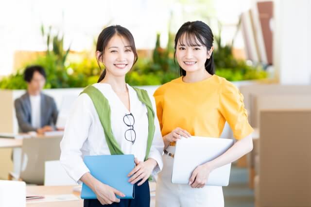 オフィス環境がコミュニケーション活性化に与える影響